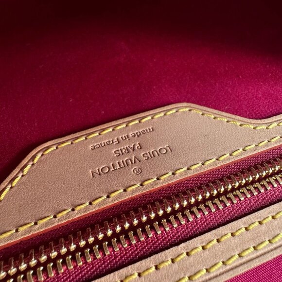 Louis Vuitton Brea Leather Vernis Shoulder Bag 699-092225 - Picture 14 of 14